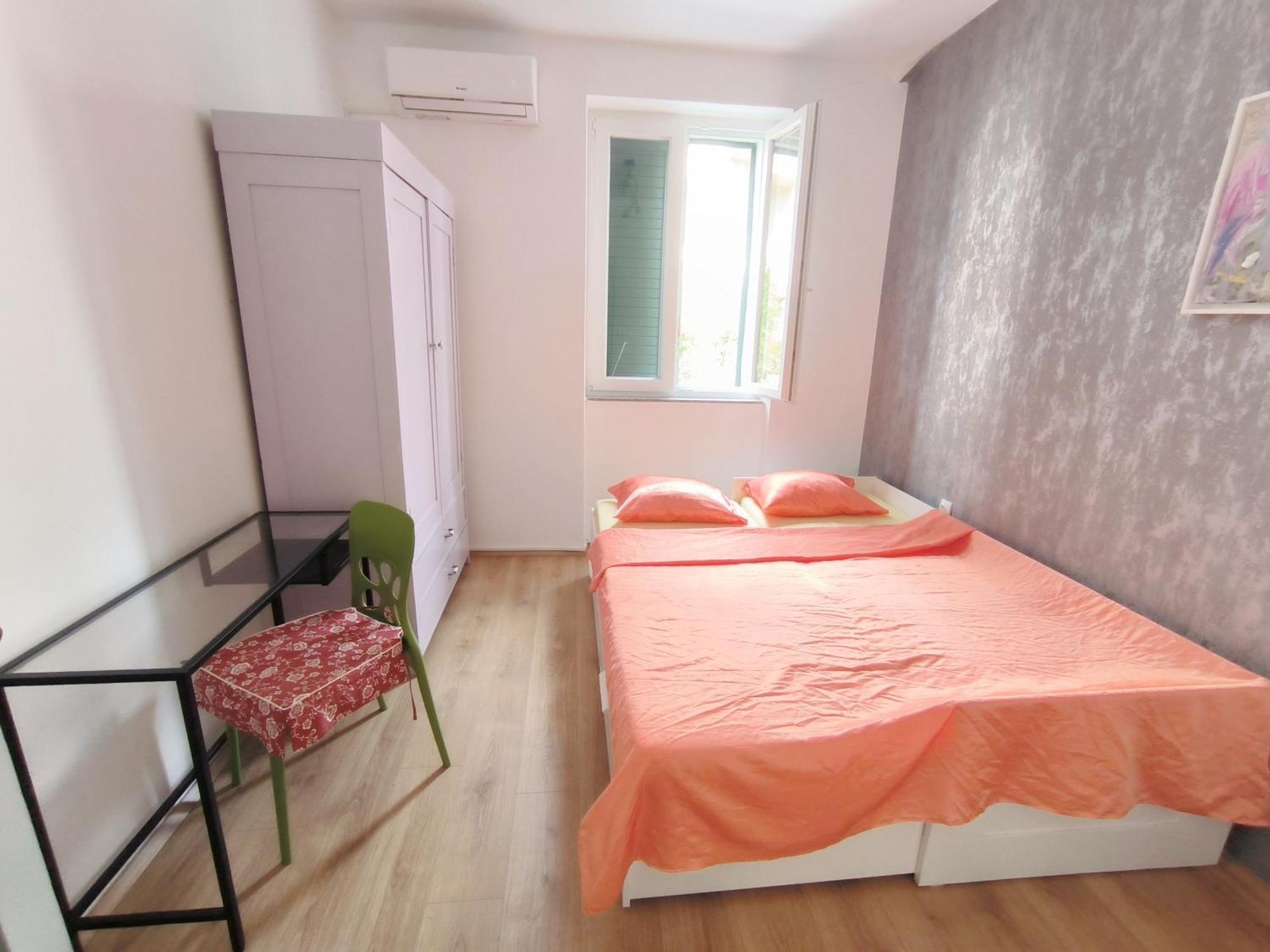 Bright And Colourful Apartment Luce -Sandy Beach Split Exterior photo